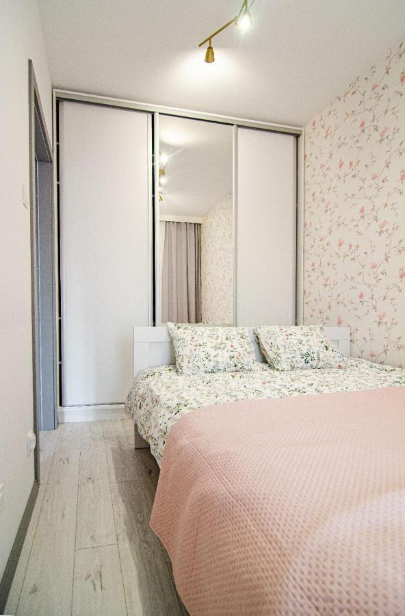 Apartament Karmel Przemyśl Kültér fotó